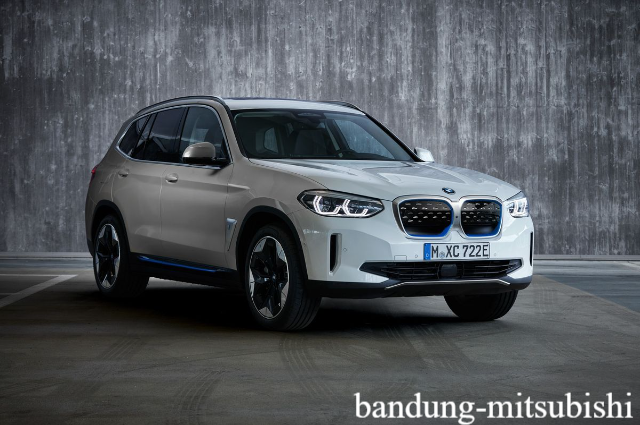 BMW iX3 50 xDrive 2026 SUV Listrik Generasi Baru